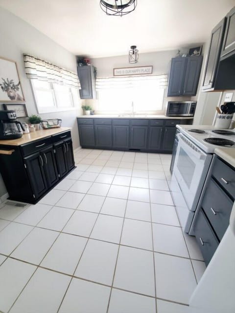 Fully stocked kitchen