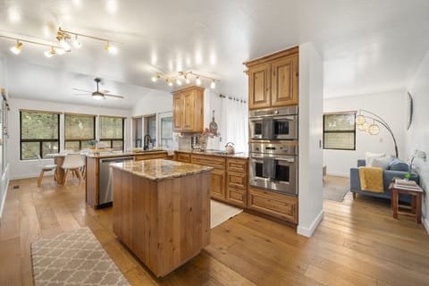 We hope you`ll enjoy preparing your meals in our well-lit kitchen.