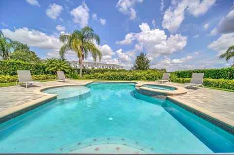 A stunning pool, perfect for cooling down on a hot Orlando day!