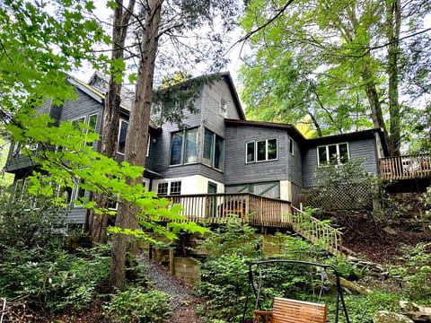 Rear view of property 