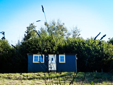 Oak Shepherd’s Hut