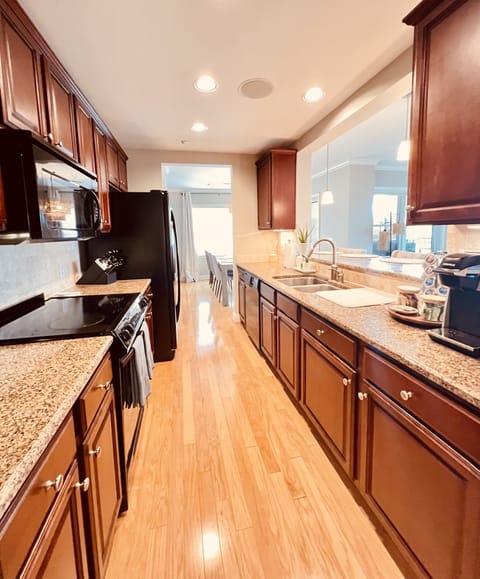 Fully stocked kitchen with all of the essentials