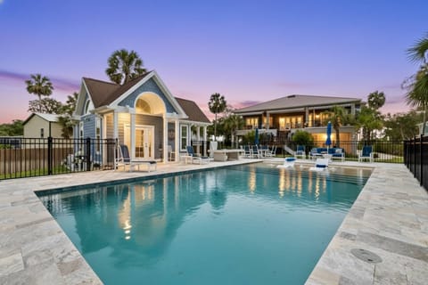 Unwind in Luxury | Resort-Style Pool Home, Perfect for Swimming Enthusiasts