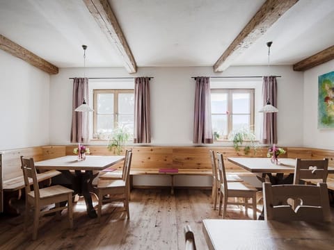 Apartment "hochkönig"/wohn-schlafraum/dusche, WC - Stillinghof Farm Stay in Salzburgerland