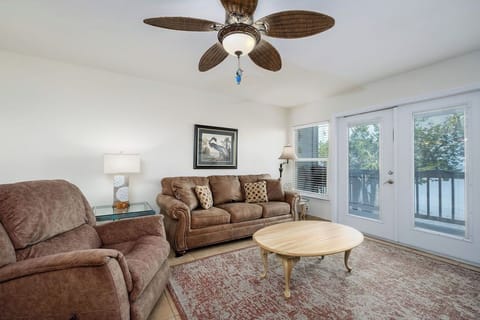 Beautiful Gulf Views From Your Living Room!