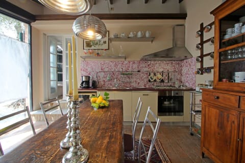 Dining Room, Kitchen