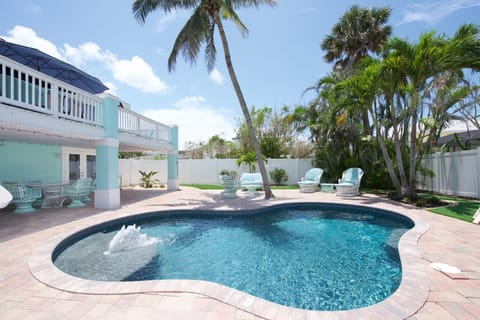 Sparkling Pool with Water Feature