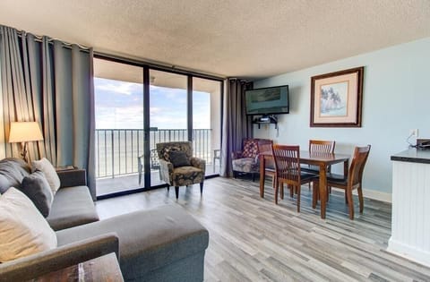 Atlantic Towers 809-large-001-007-Main Living Area-1500x986-72dpi