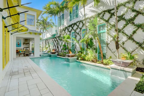 3ba43339-e576-46b7-b257-1fa007df29e6