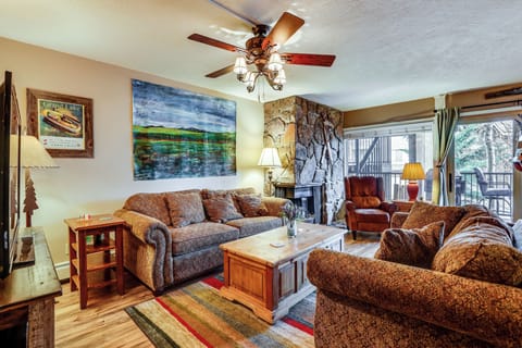 Frisco Vacation Rental | 2BR | 2BA | Stairs Required | 1,100 Sq Ft