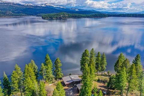 Laur House on Little Payette Lake