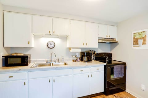 Kitchen | Spices | Blender