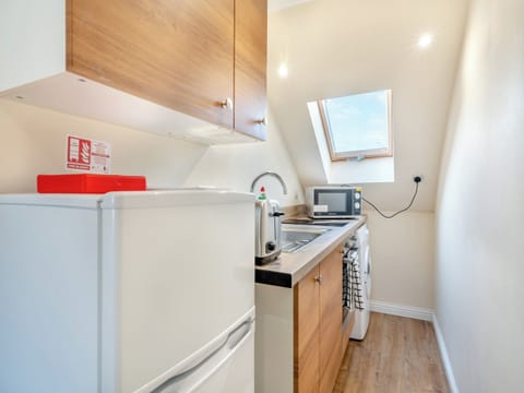 Kitchen | Apartment Five - Arbroath Apartments, Arbroath