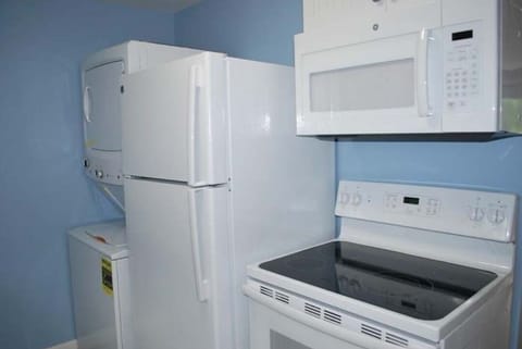 Washer/Dryer for your use and in the kitchen