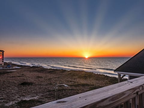 Stunning sunrises are the show stopper every day at Beachside Family Fun