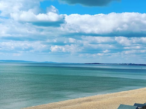 WhatsApp Image 2025-06-25 at 10.40