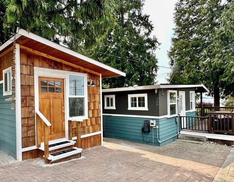 Welcome to The Teal Beach House in the Madrona Beach on Camano Island, WA.