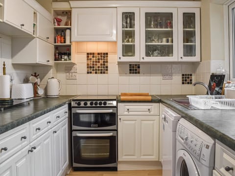 Kitchen | Fayrewood House, Verwood