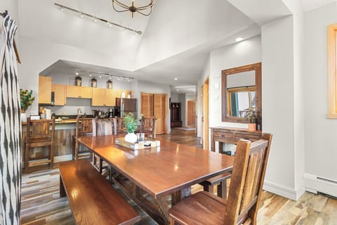 ✨ All the small details matter. We made sure that nothing was forgotten as we provide our signature "Home away from Home Experience." 🌟