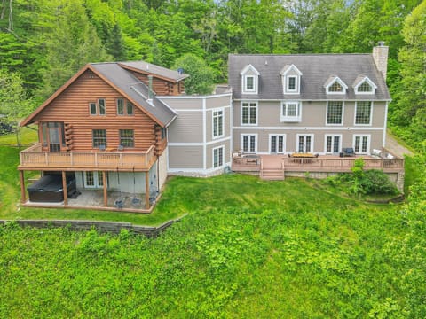 Welcome to Loch Llyn, the pristine getaway in the Hocking Hills area!