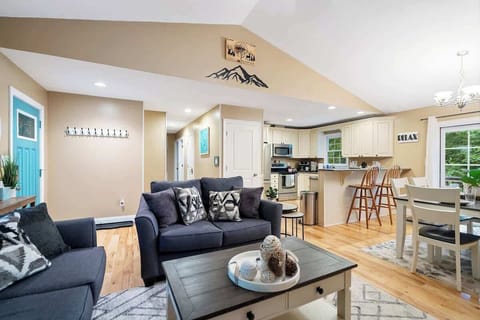 Living room area 