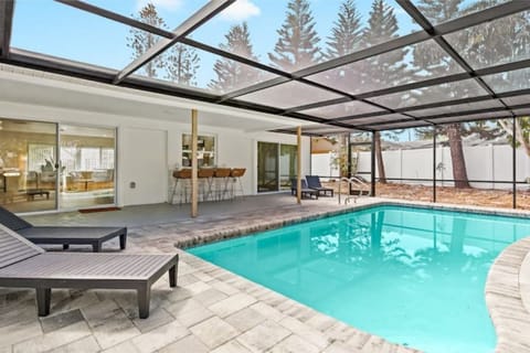 Lanai covered pool area 