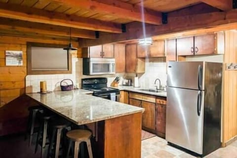 28ec55fd 3130 4c84 a2a3 54e16b121048