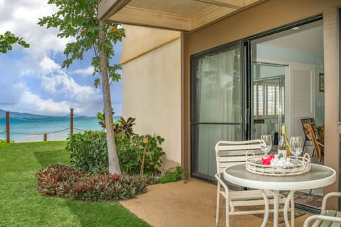 Corner unit nearest the ocean