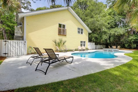2 Sandpiper - Private Pool And Lounge Chairs