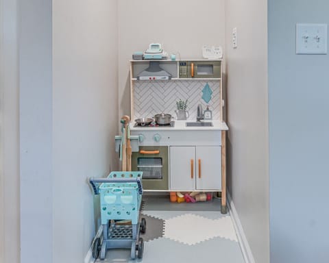 Toys provided for the little ones!