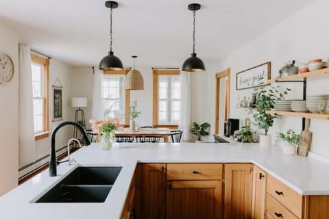 Spacious kitchen with everything you will need!
