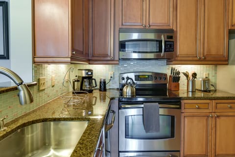 Kitchen | Cooking Basics | Coffee Maker | Toaster