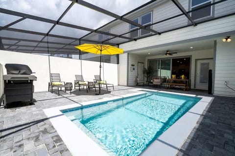 Incredible Patio w Pool