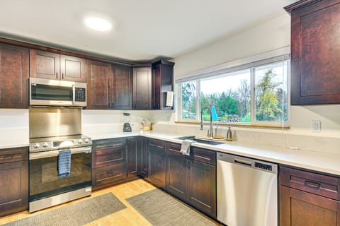 Kitchen | Dishwasher | Drip Coffee Maker | Cooking Basics