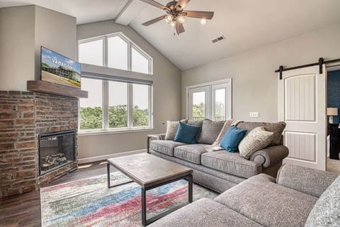 Spacious living room to spread out with the family!