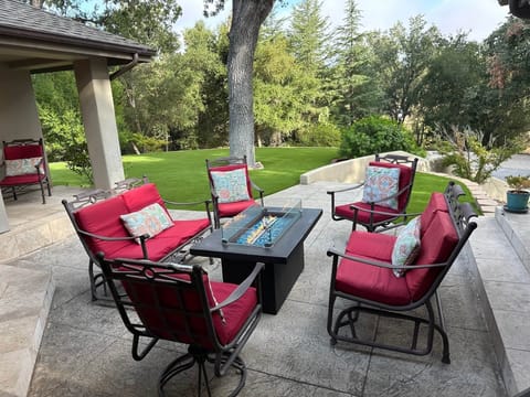 Welcome to Frontier Oaks! 