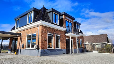 villa