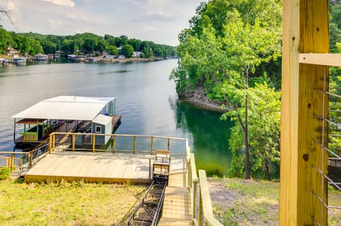 Private Dock | Outdoor Bar | Kayaks | Boat Slip Not Available