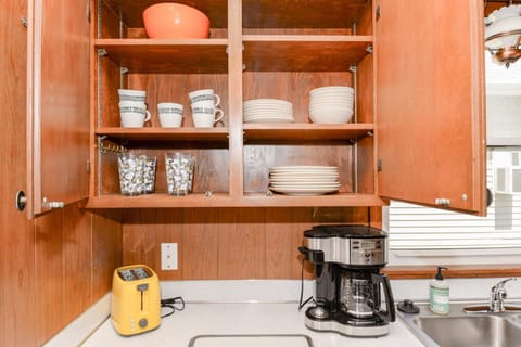 Kitchen out-fittings