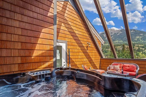 Private Hot Tub with Views