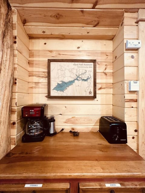 Kitchen ( coffee maker and toaster)- Located on Main Level