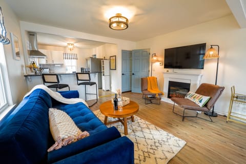 Cottage A Living Room