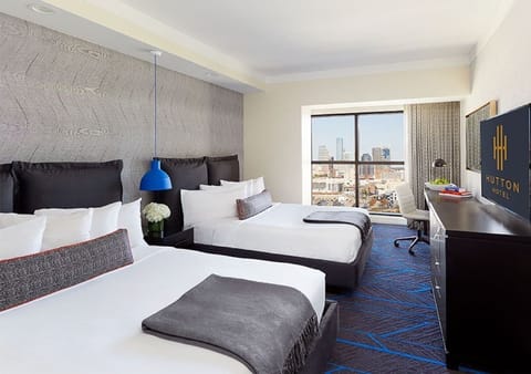 Stretch out in a roomy double-bed setup for easy rest.