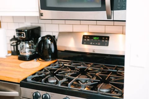 Stainless steel stove