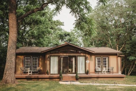Welcome to Pinecone Cottage!