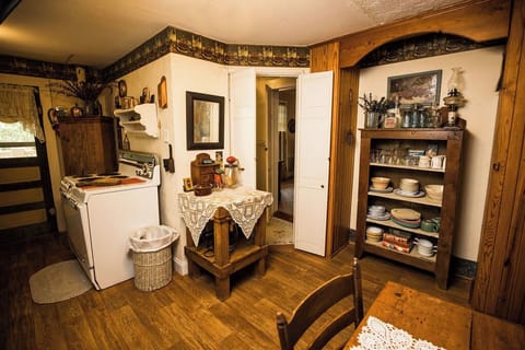 d9154bc9-c2b1-4360-b695-d8397aa0792c