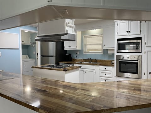 Kitchen with Stainless Steel Appliances 469 Sandpebble