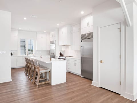 Second Floor, Kitchen