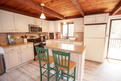 The bar stools are great for helping prep dinner or for supervising!