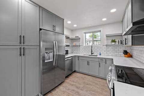 0b77a9ab-5c0d-4042-bf14-5d13cfccf5fb